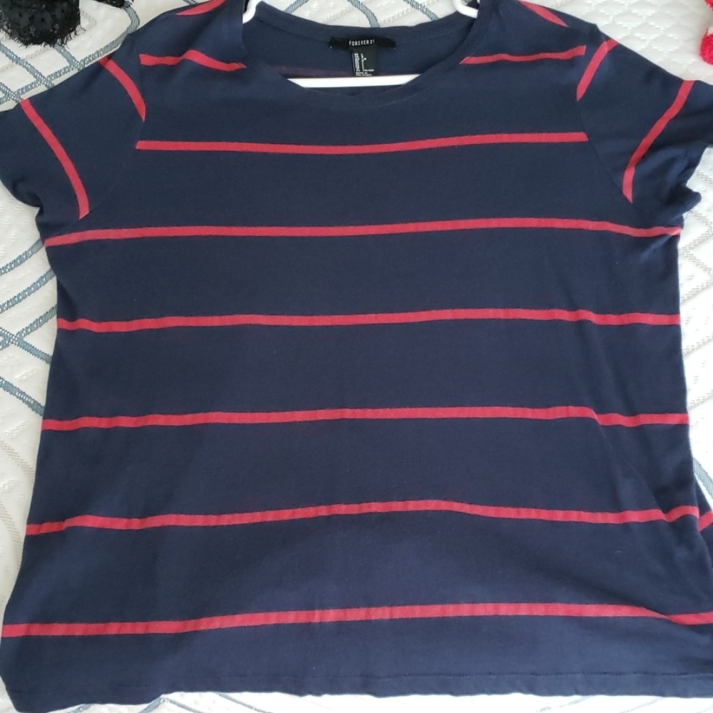 Tee